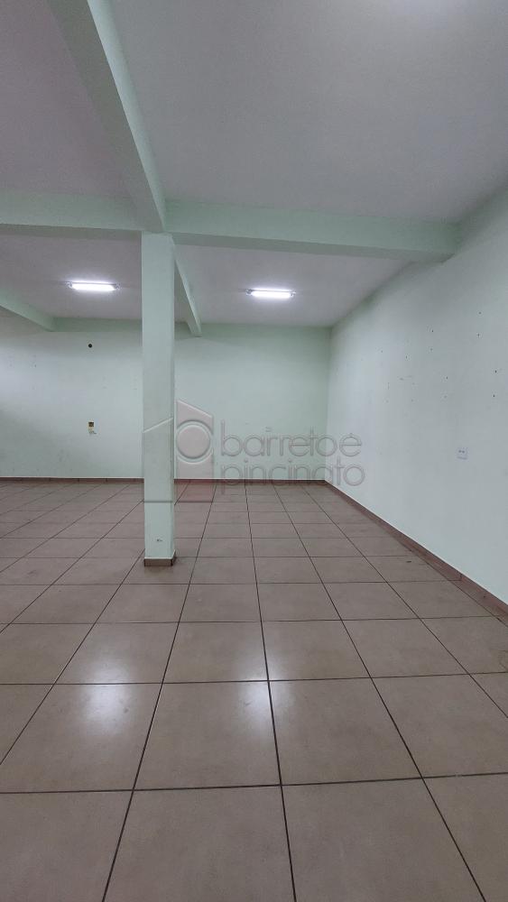 Alugar Comercial / Salão (sem cond.) em Várzea Paulista R$ 1.300,00 - Foto 6