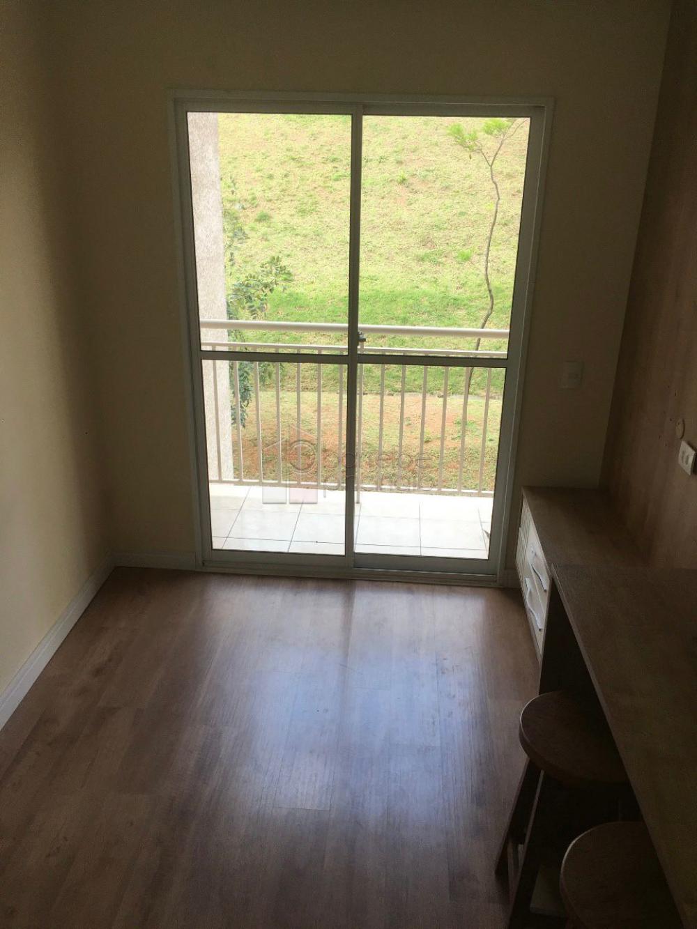 Alugar Apartamento / Padrão em Jundiaí R$ 2.200,00 - Foto 1