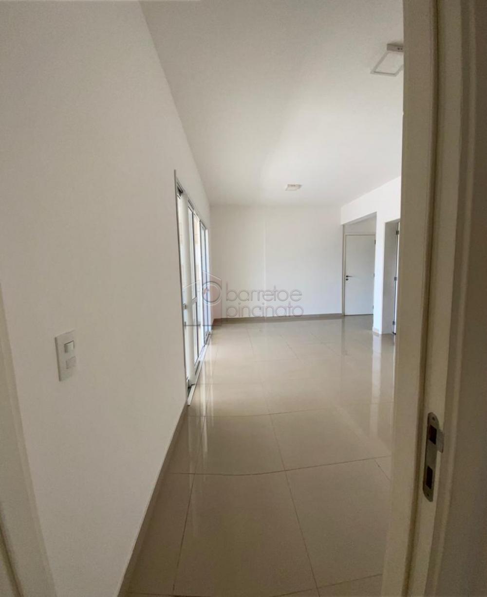 Alugar Apartamento / Padrão em Jundiaí R$ 4.800,00 - Foto 2