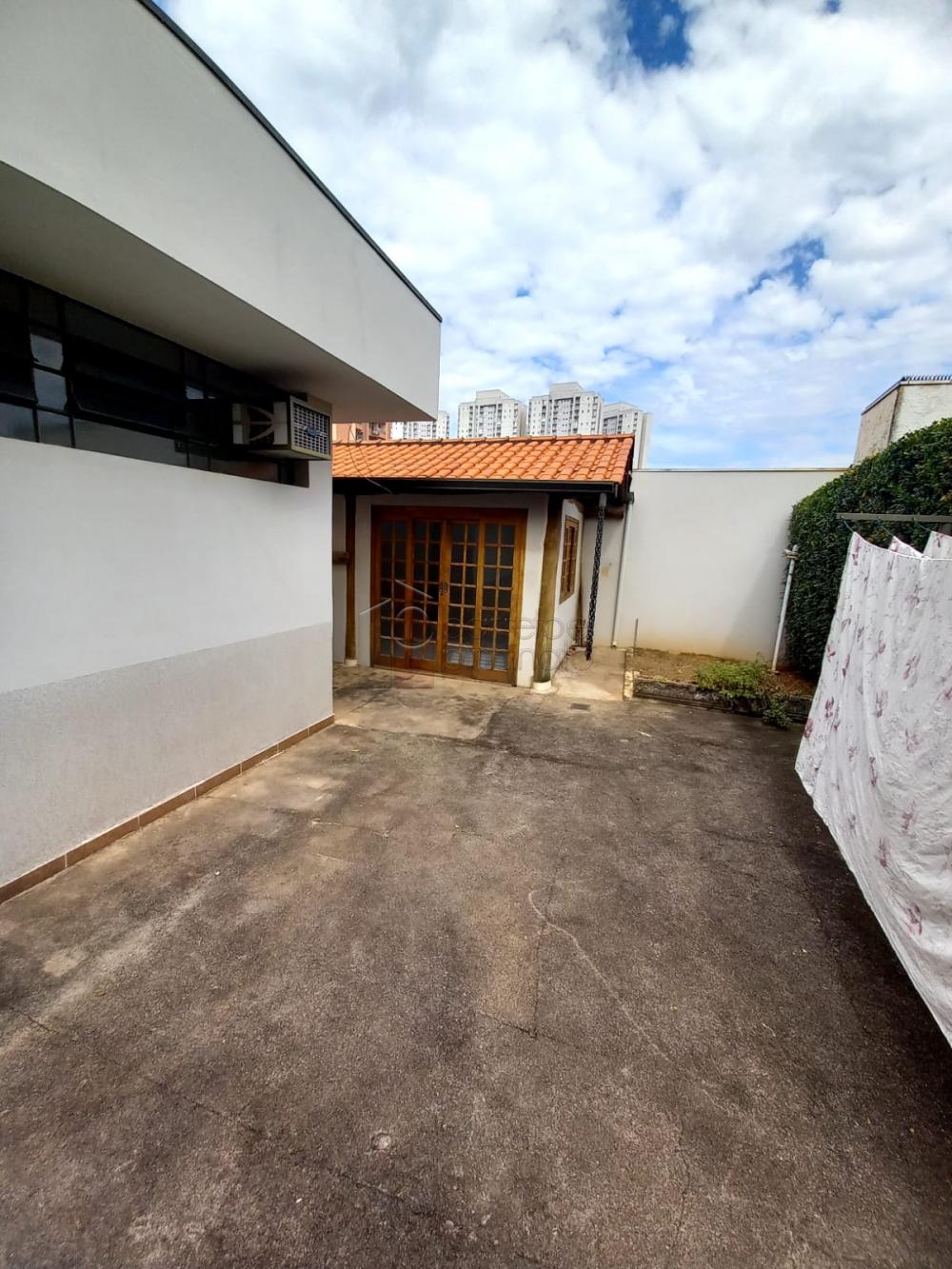 Comprar Casa / Sobrado em Jundiaí R$ 1.170.000,00 - Foto 4