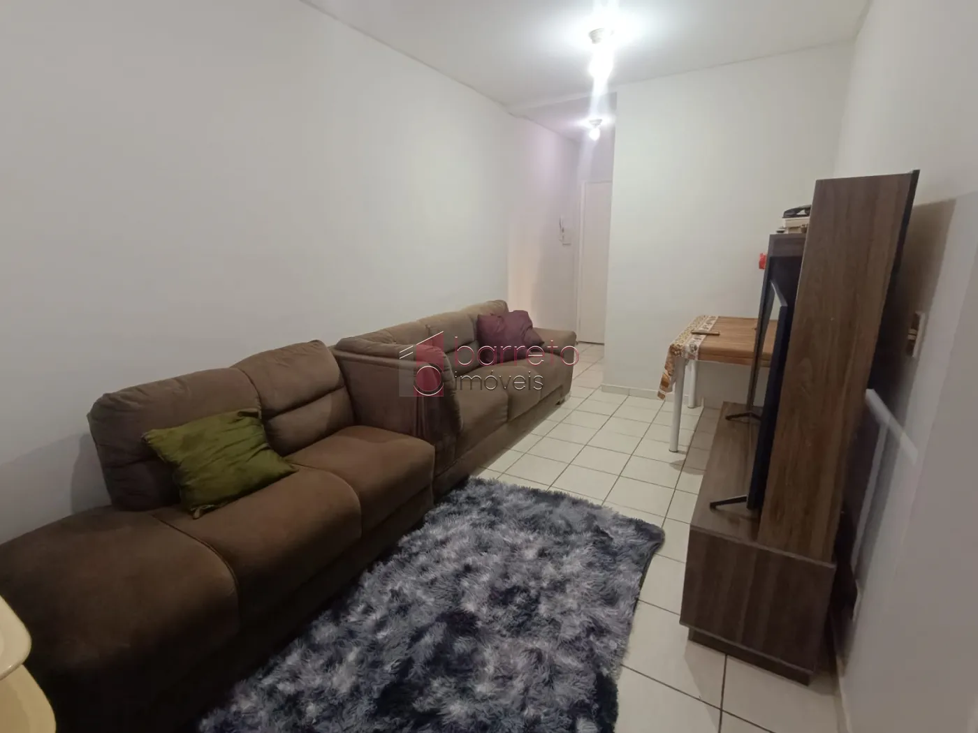 Comprar Apartamento / Térreo em Jundiaí R$ 230.000,00 - Foto 2