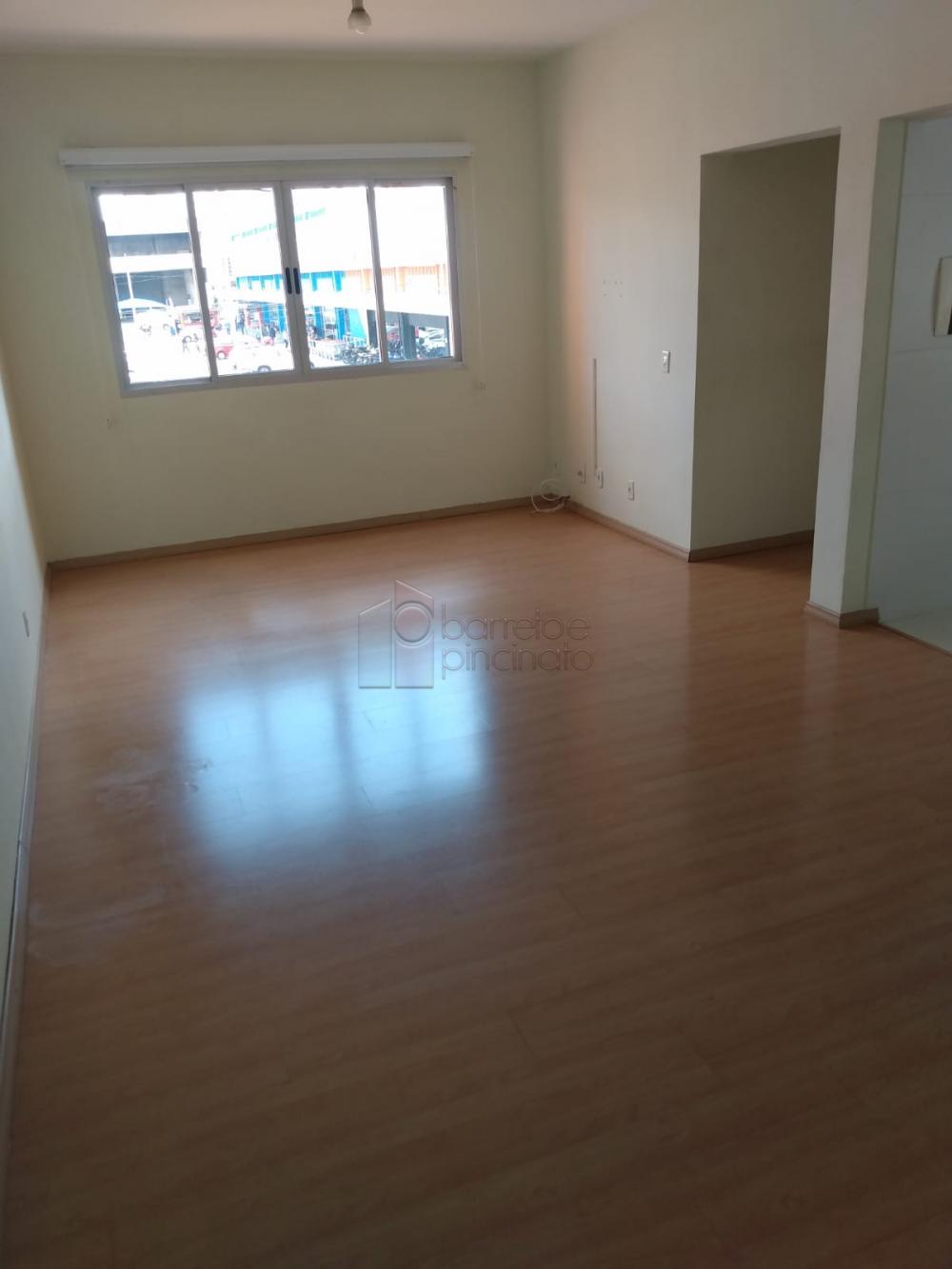 Alugar Apartamento / Padrão em Jundiaí R$ 2.200,00 - Foto 1