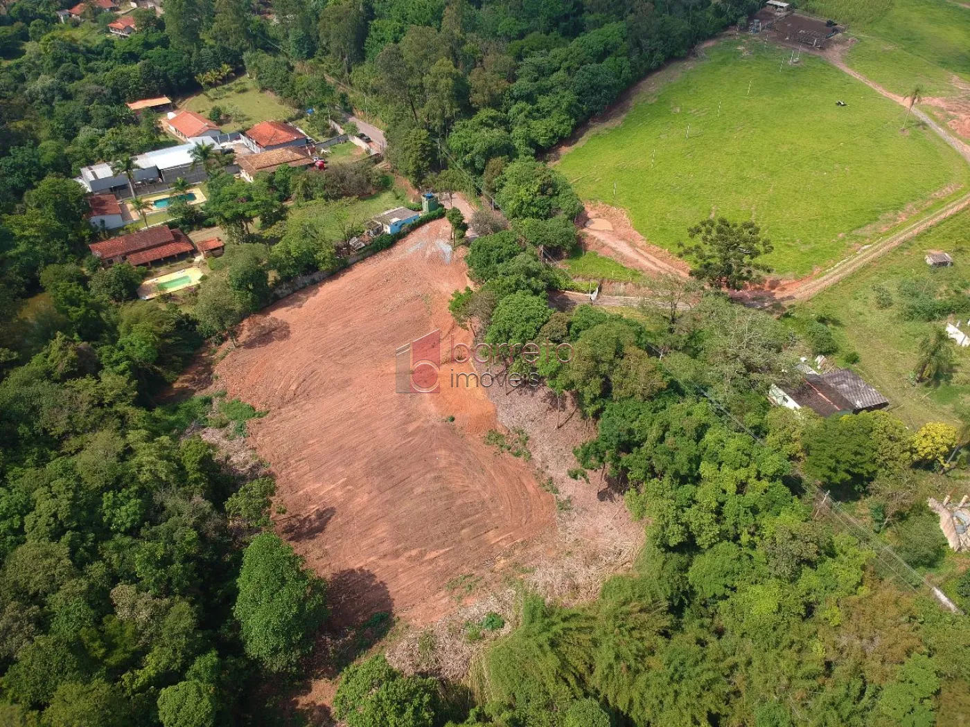 Alugar Terreno / Padrão em Jundiaí R$ 1.800,00 - Foto 1