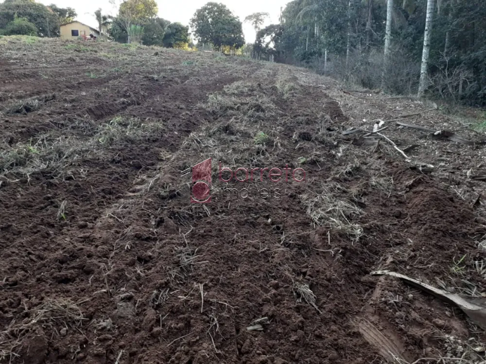 Alugar Sítio / Padrão em Jundiaí R$ 10.000,00 - Foto 1