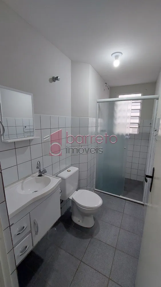 Alugar Apartamento / Padrão em Jundiaí R$ 1.200,00 - Foto 2