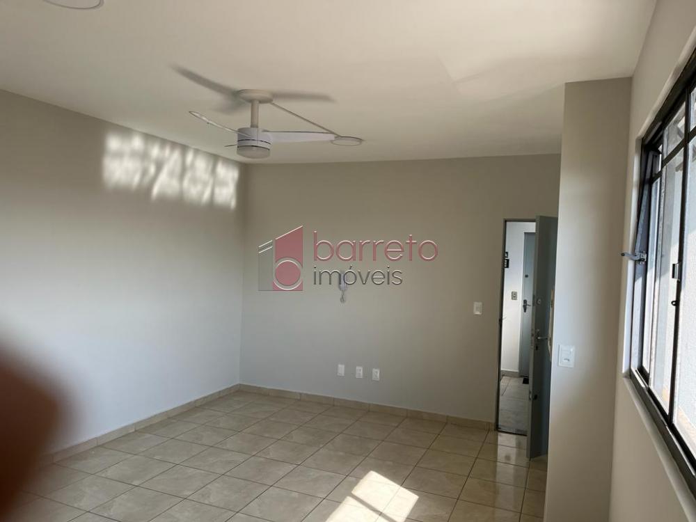 Alugar Comercial / Sala Comercial (sem cond.) em Jundiaí R$ 1.400,00 - Foto 3