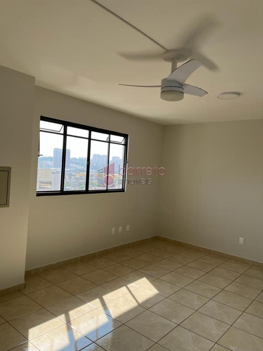 Alugar Comercial / Sala Comercial (sem cond.) em Jundiaí R$ 1.400,00 - Foto 6