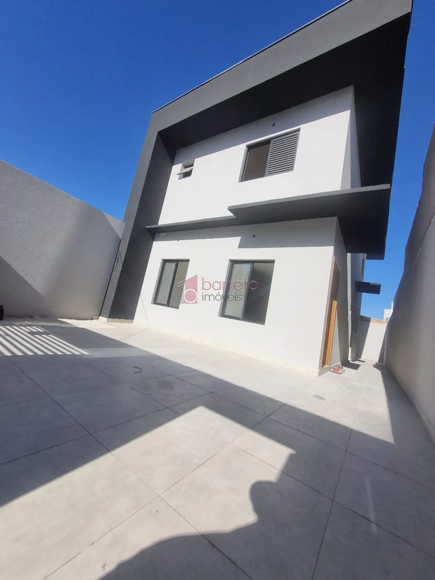 Comprar Casa / Sobrado em Jundiaí R$ 740.000,00 - Foto 2