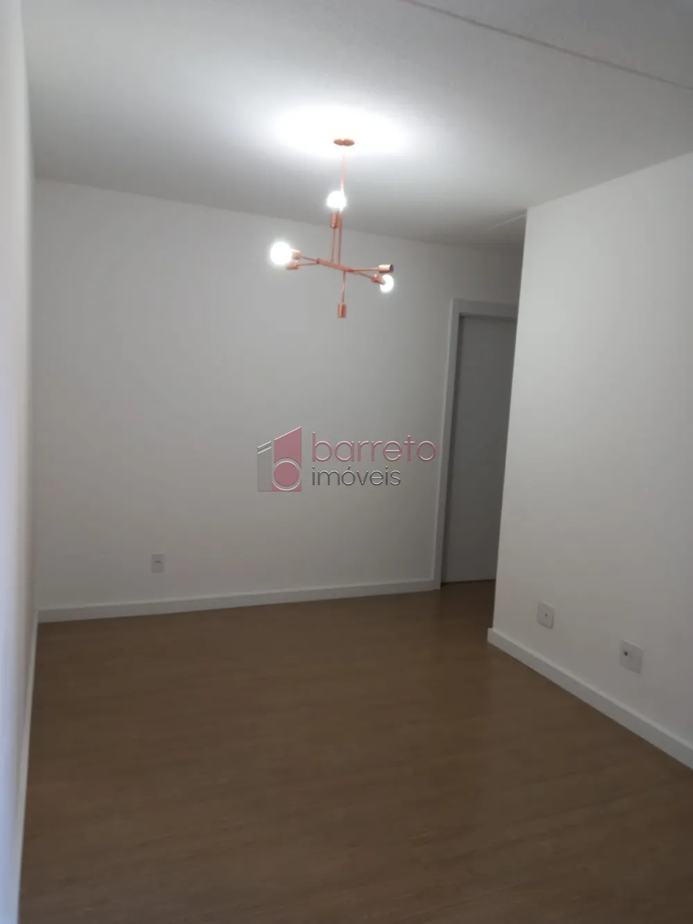 Alugar Apartamento / Padrão em Jundiaí R$ 2.400,00 - Foto 2