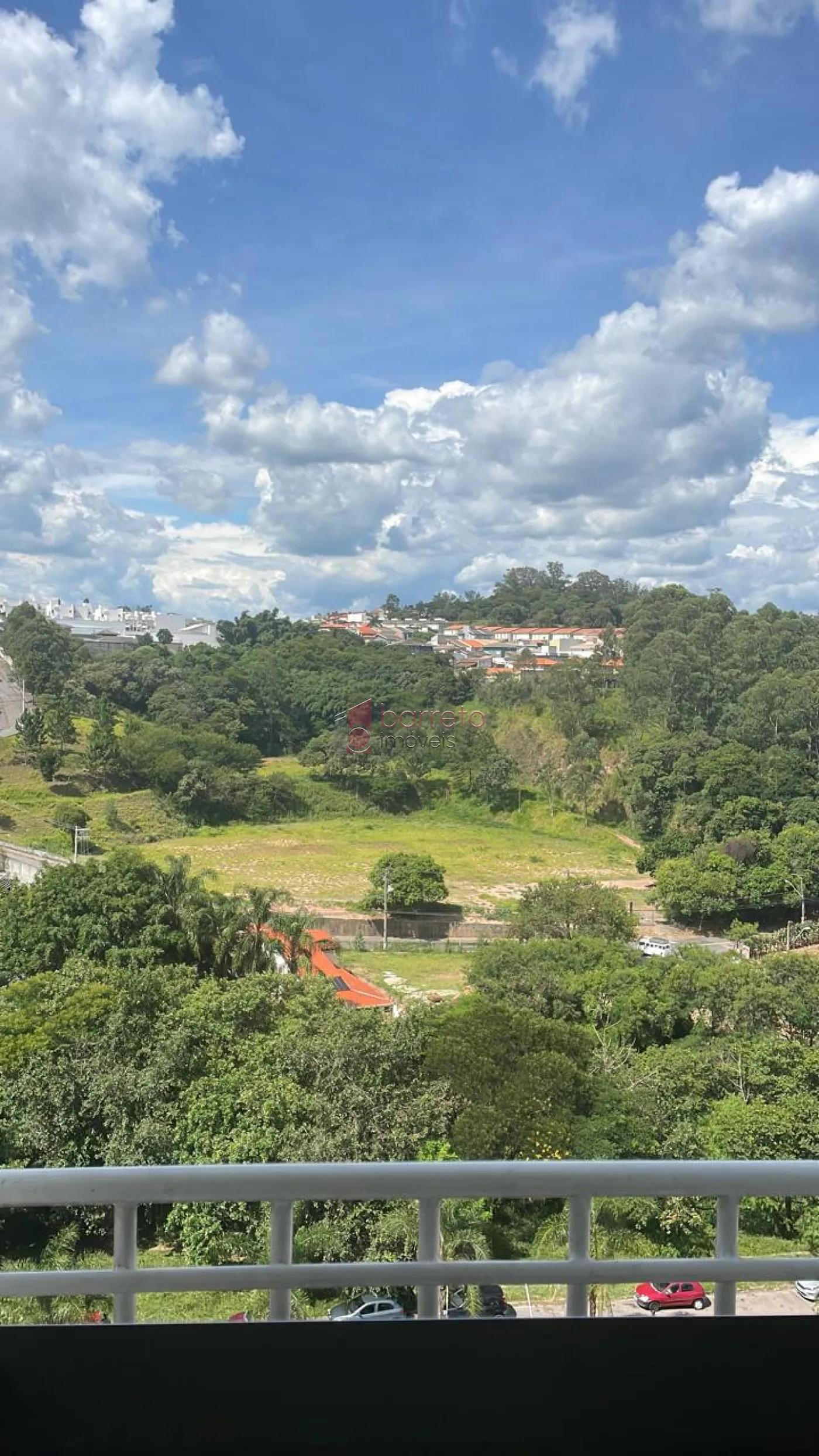 Comprar Apartamento / Padrão em Jundiaí R$ 355.000,00 - Foto 2