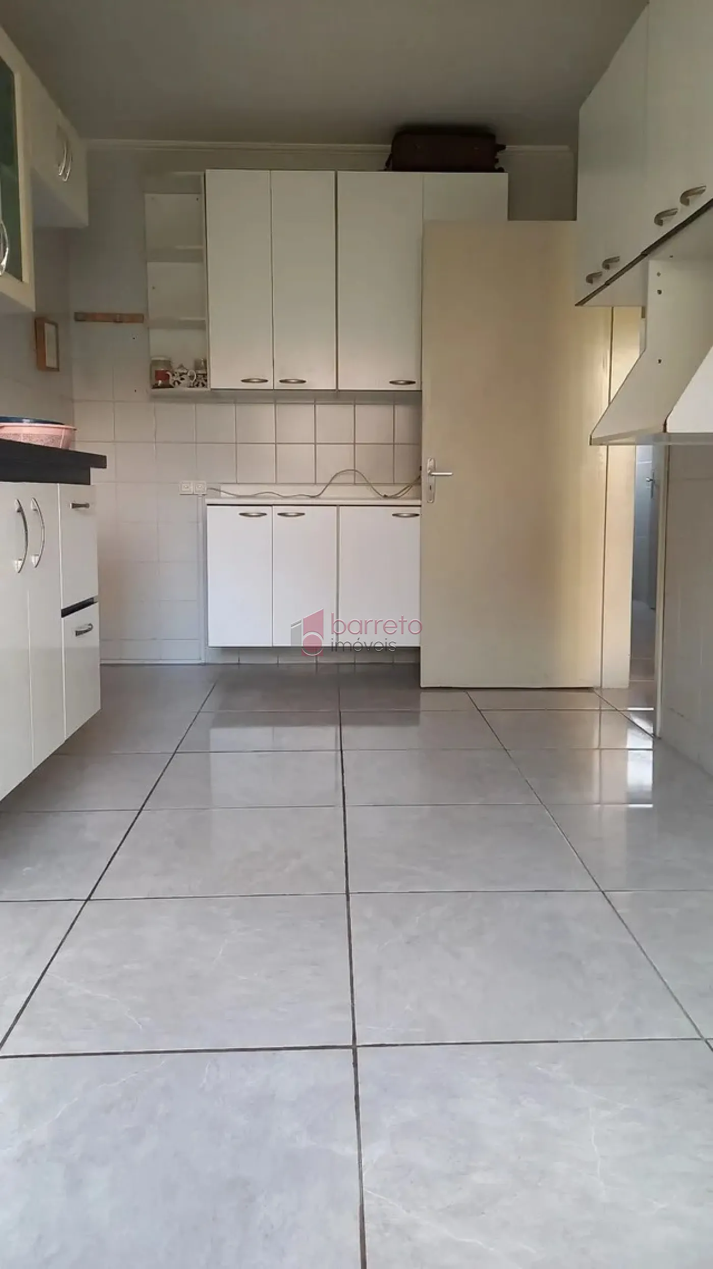 Alugar Apartamento / Padrão em Jundiaí R$ 1.600,00 - Foto 2