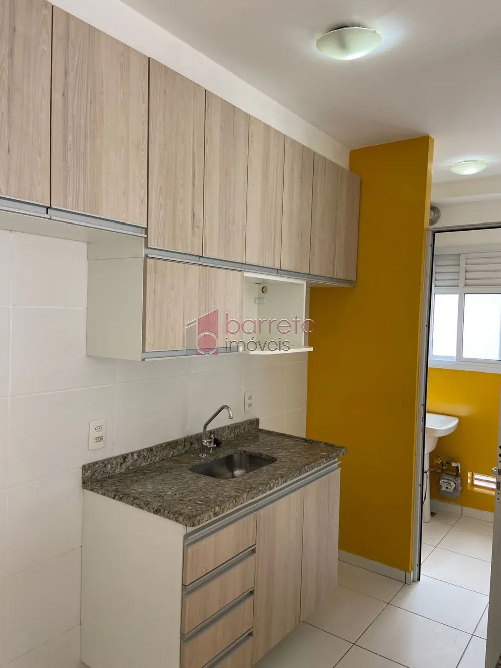 Alugar Apartamento / Padrão em Jundiaí R$ 1.900,00 - Foto 1