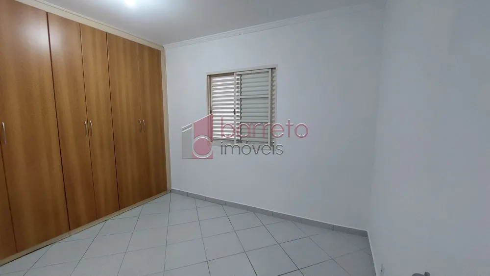 Alugar Apartamento / Padrão em Jundiaí R$ 1.350,00 - Foto 2