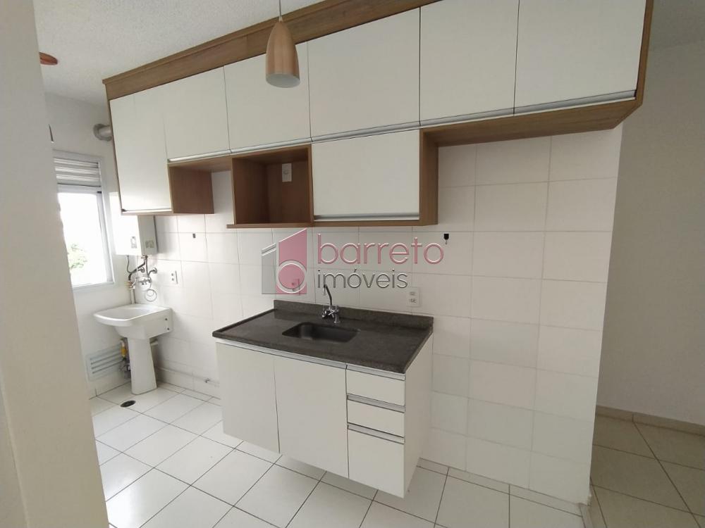 Alugar Apartamento / Padrão em Jundiaí R$ 1.080,00 - Foto 2