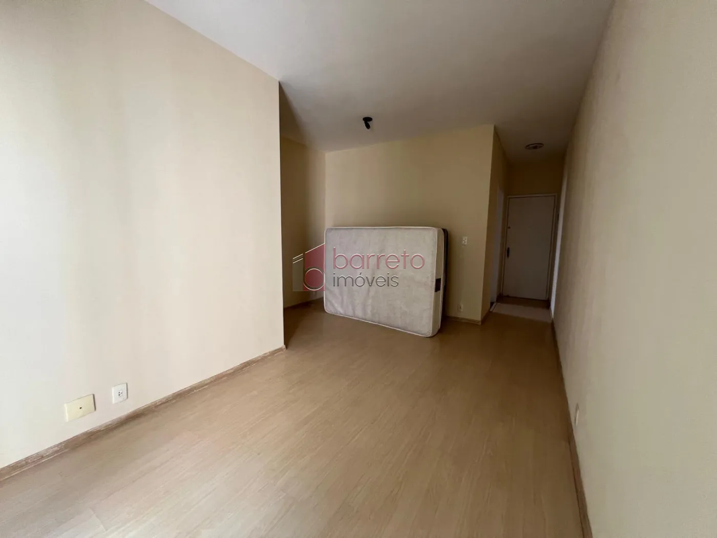 Alugar Apartamento / Térreo em Jundiaí R$ 1.200,00 - Foto 4