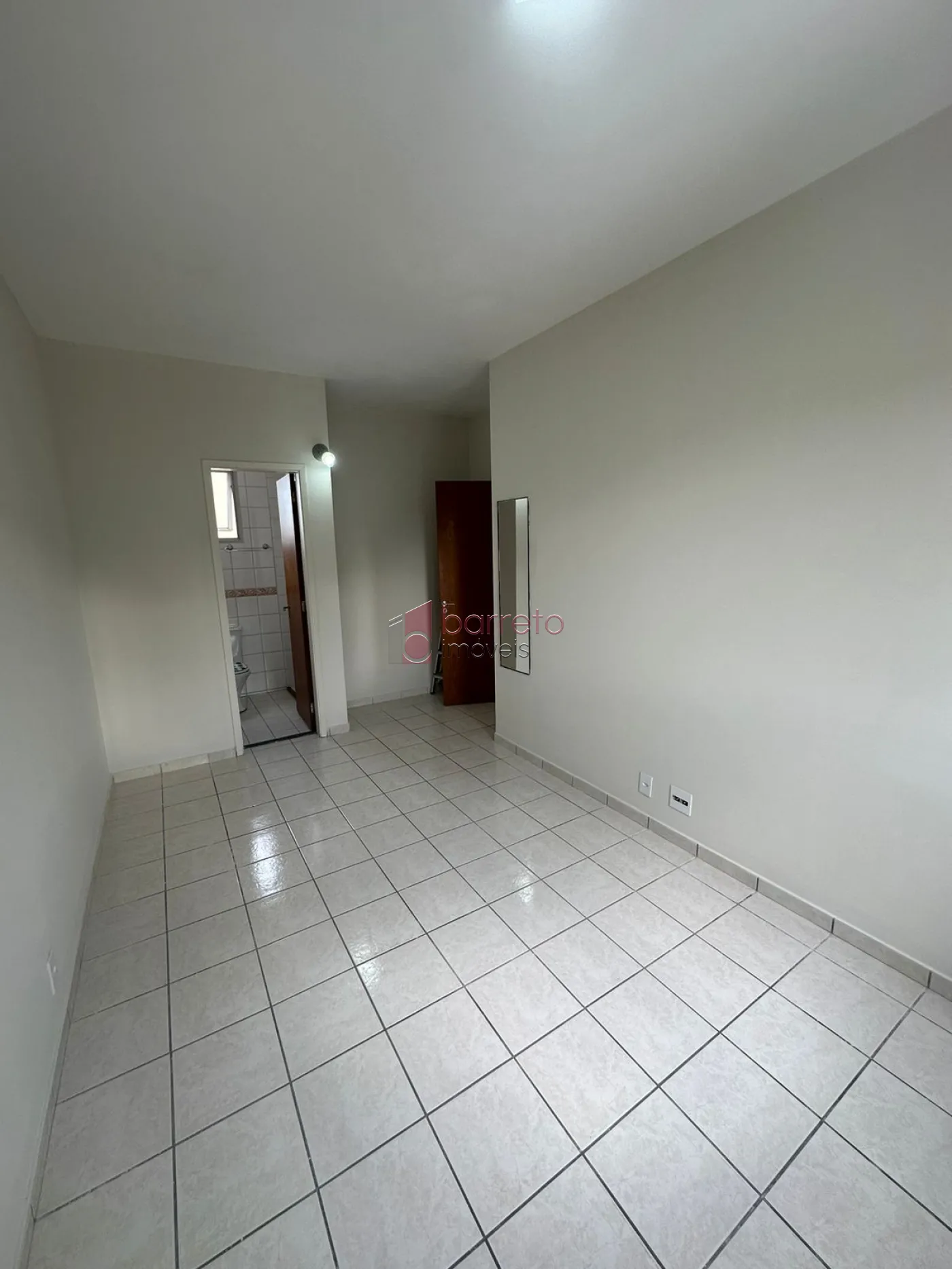 Alugar Apartamento / Padrão em Jundiaí R$ 1.500,00 - Foto 9