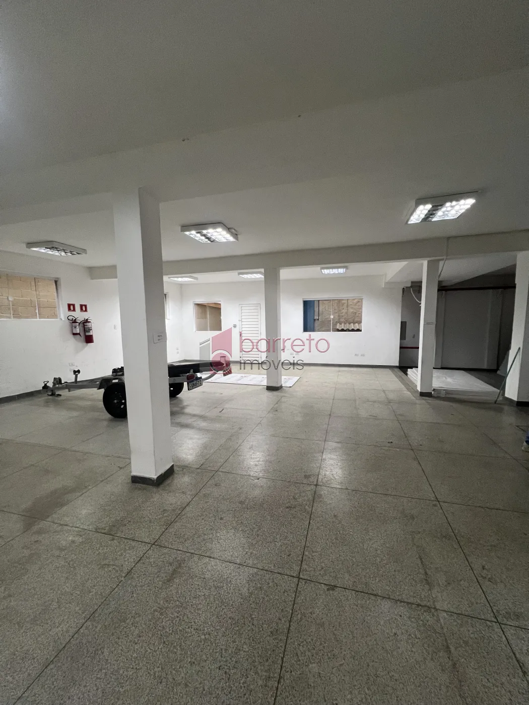 Alugar Comercial / Prédio em Jundiaí R$ 10.800,00 - Foto 3