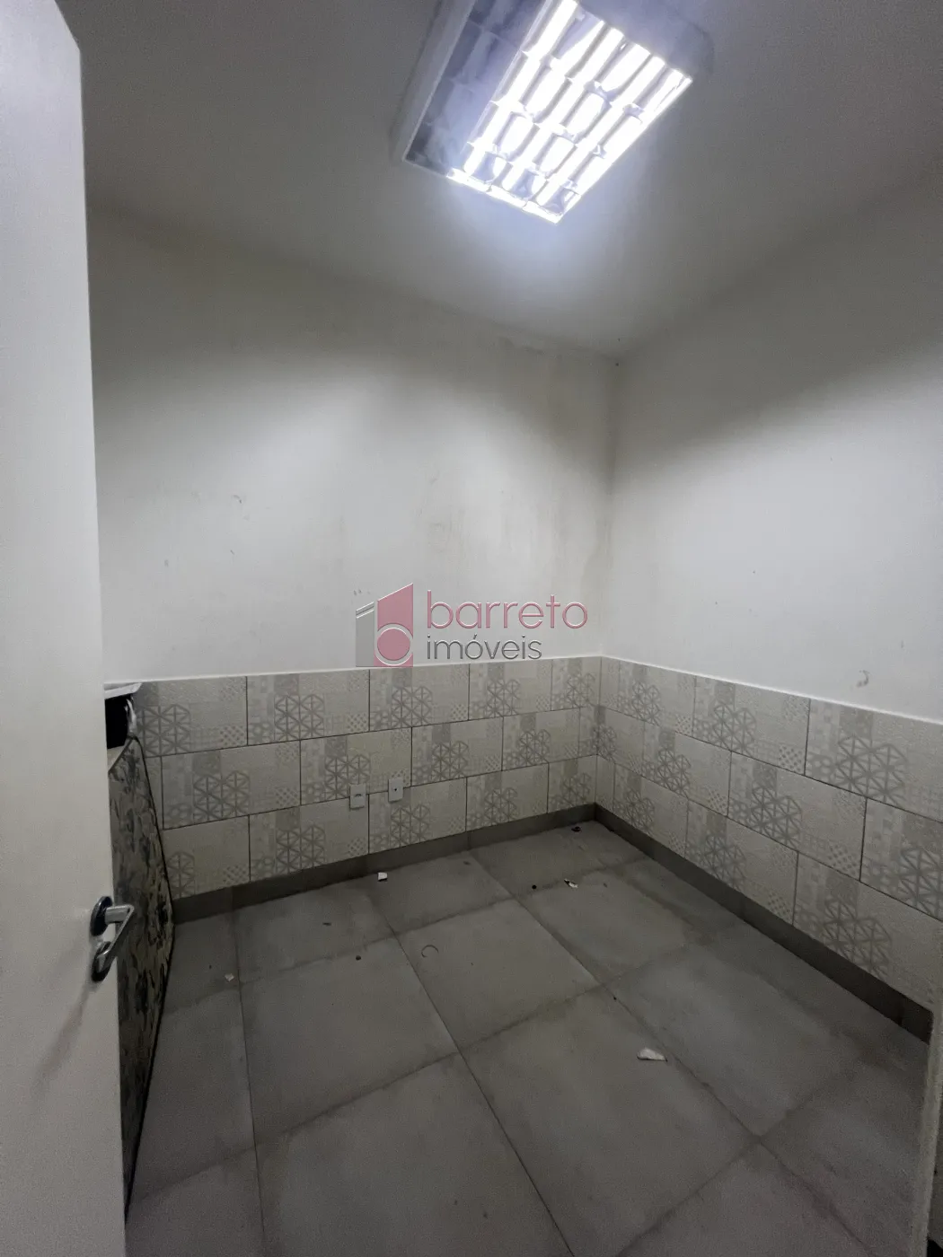 Alugar Comercial / Prédio em Jundiaí R$ 10.800,00 - Foto 8