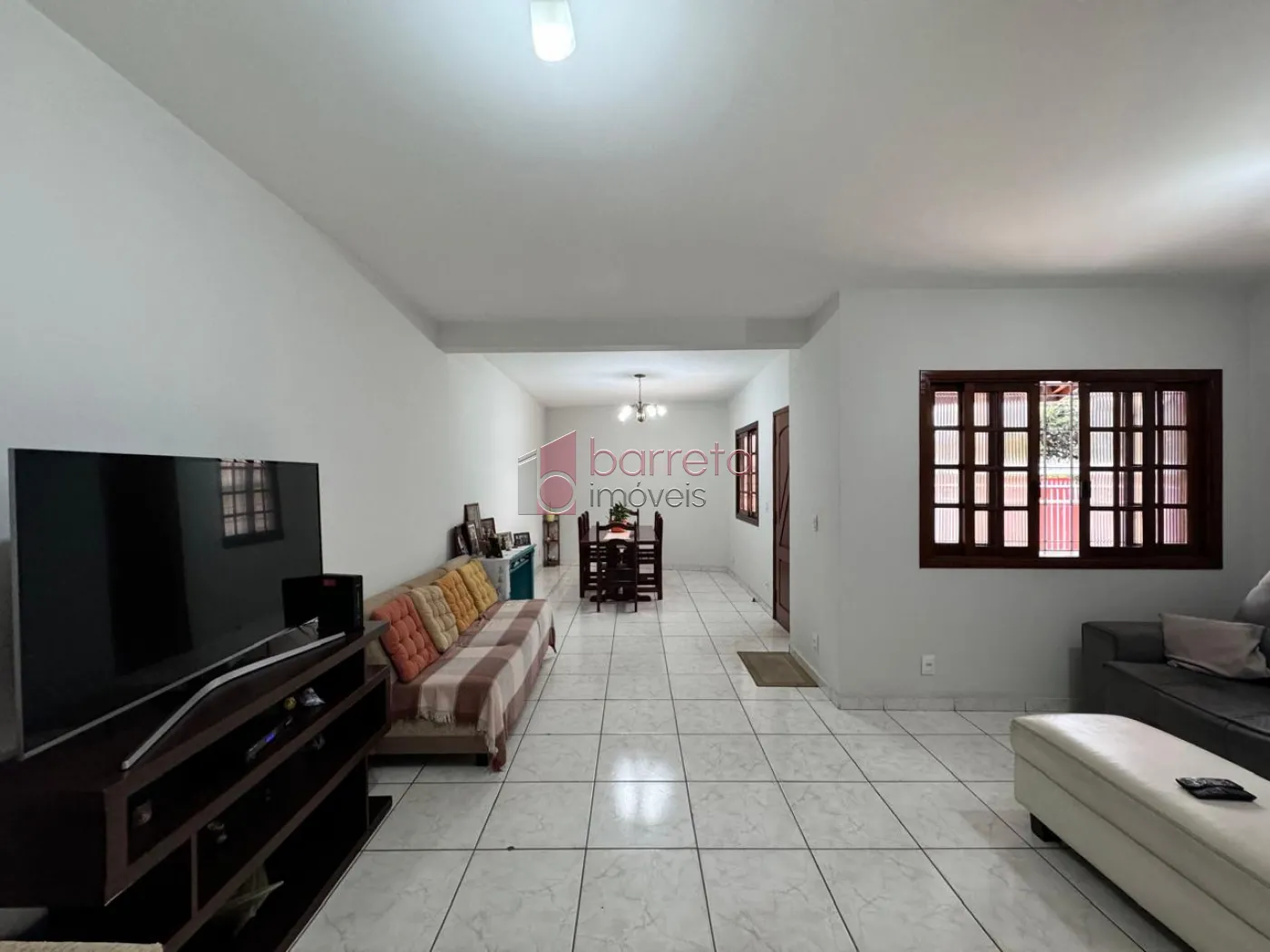 Alugar Casa / Sobrado em Jundiaí R$ 2.600,00 - Foto 1