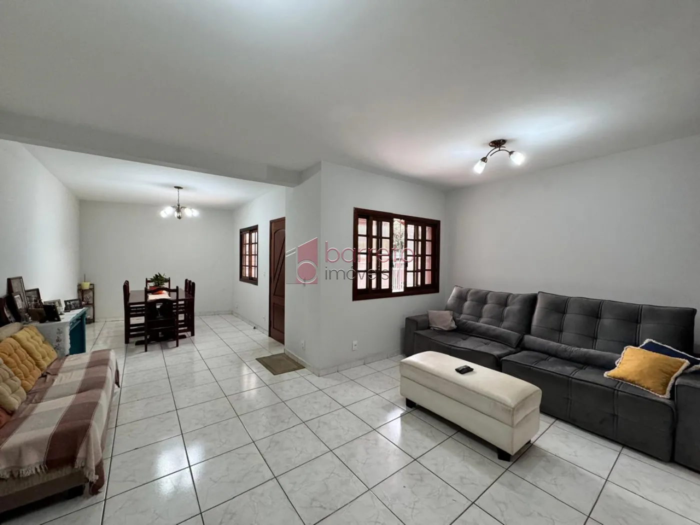 Alugar Casa / Sobrado em Jundiaí R$ 2.600,00 - Foto 4