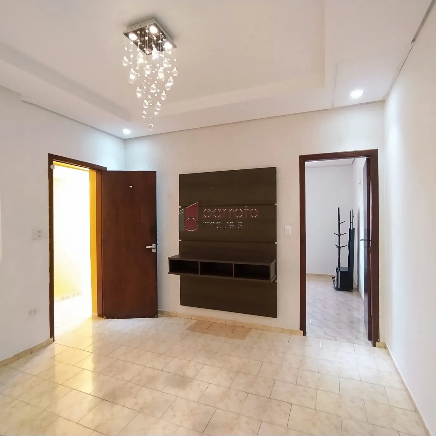 Comprar Casa / Padrão em Jundiaí R$ 550.000,00 - Foto 3