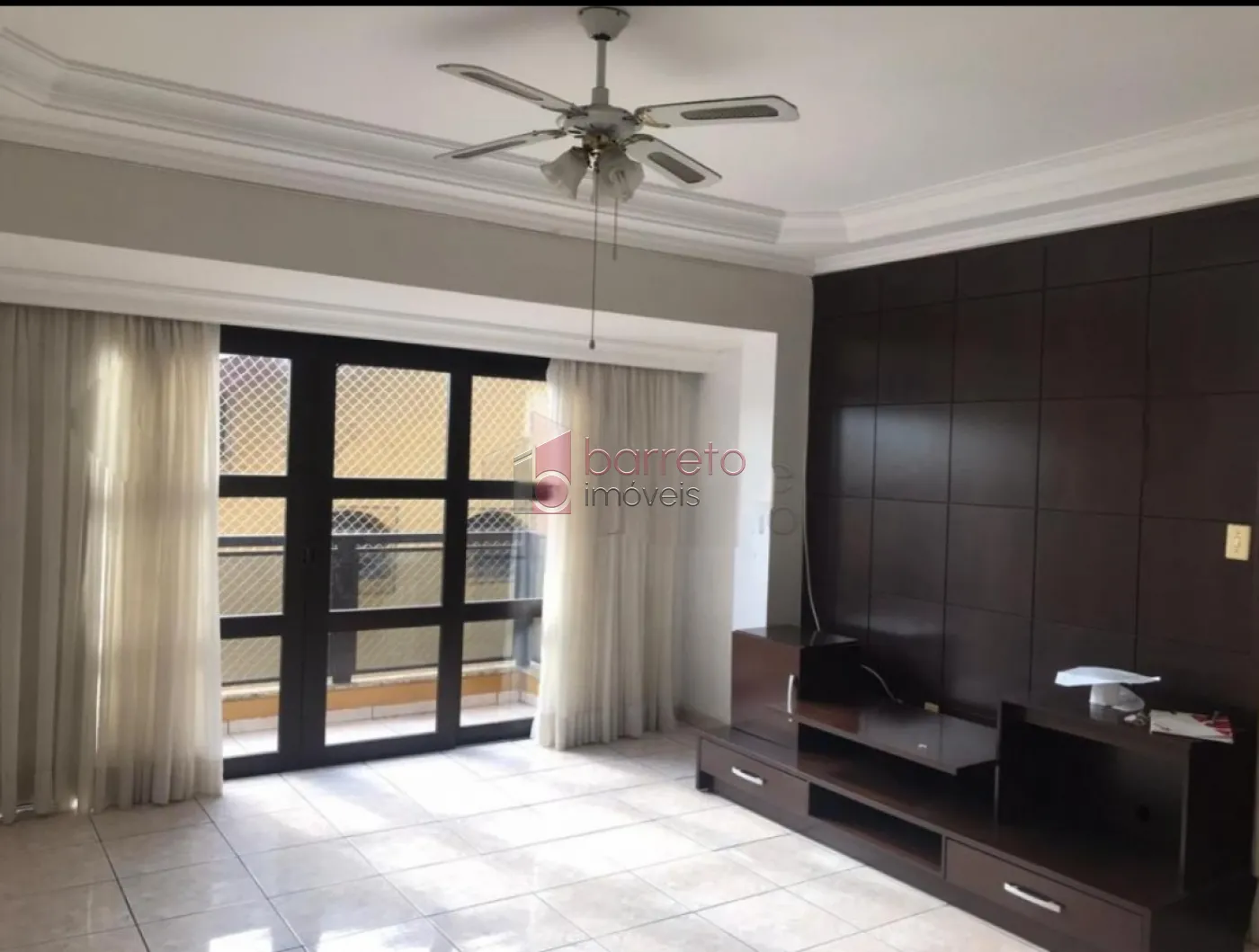 Alugar Apartamento / Padrão em Jundiaí R$ 3.000,00 - Foto 1