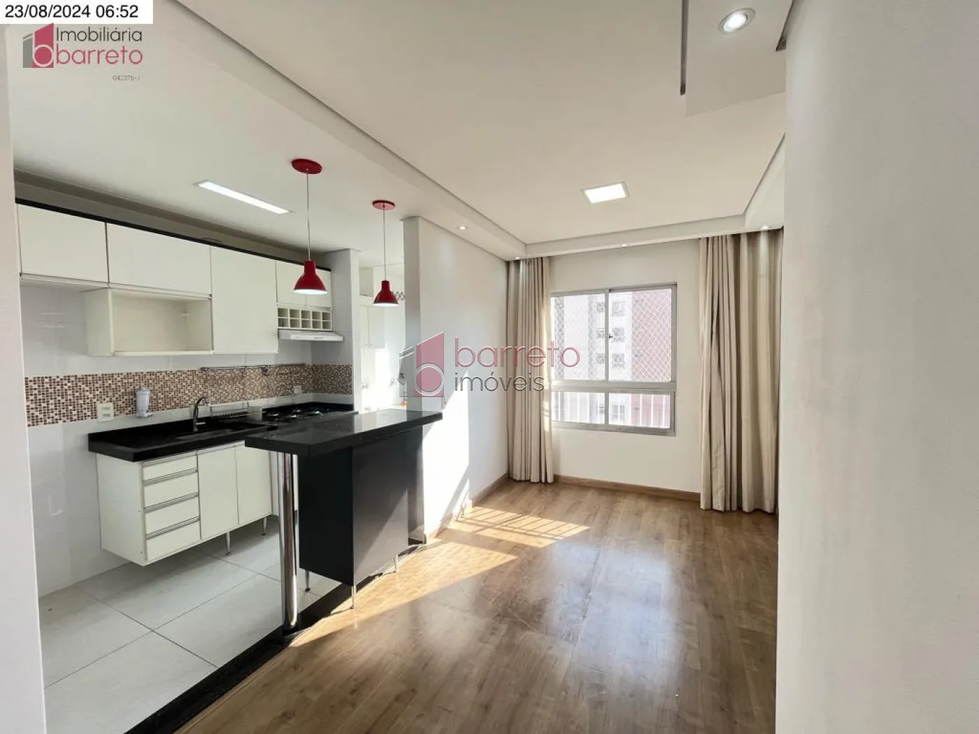 Alugar Apartamento / Padrão em Jundiaí R$ 1.900,00 - Foto 1