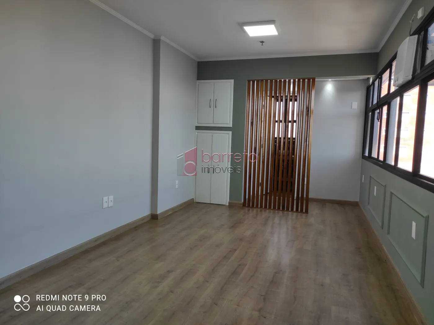 Alugar Comercial / Sala em Condomínio em Jundiaí R$ 1.600,00 - Foto 2