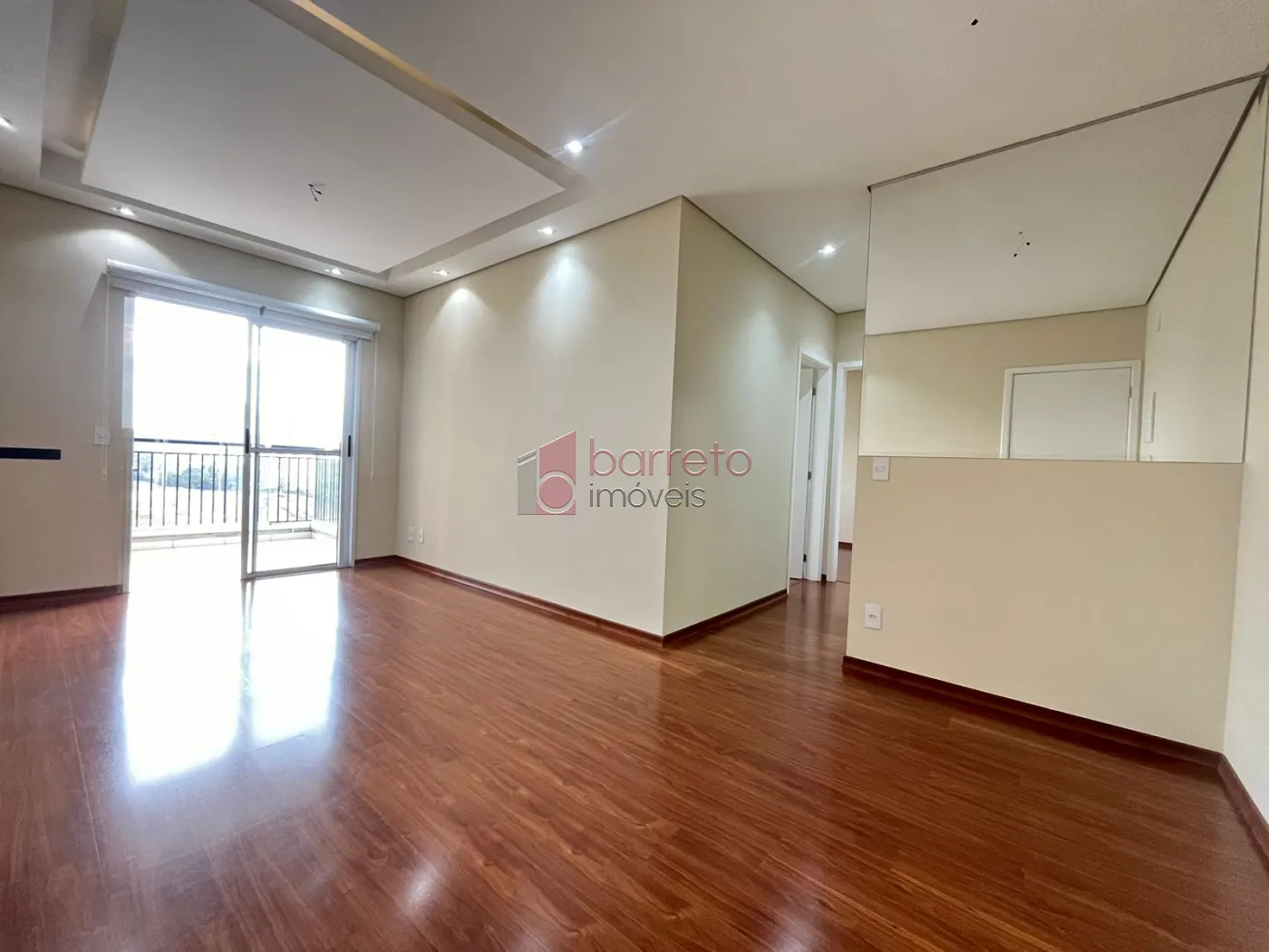 Alugar Apartamento / Padrão em Jundiaí R$ 2.850,00 - Foto 1