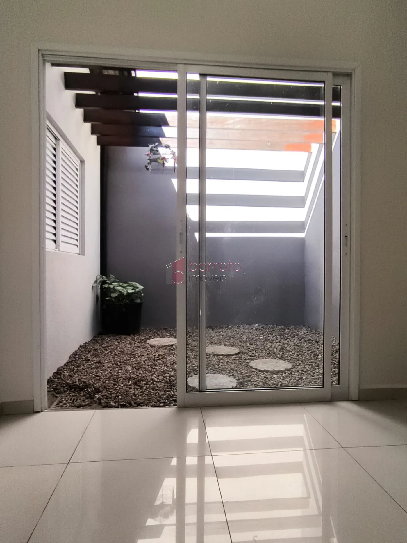 Alugar Casa / Sobrado em Jundiaí R$ 2.400,00 - Foto 14