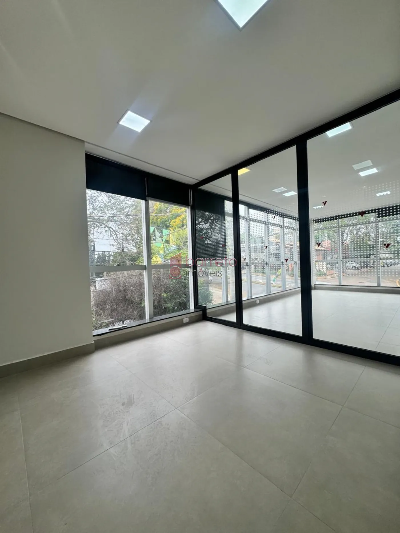 Alugar Comercial / Prédio em Jundiaí R$ 20.000,00 - Foto 5