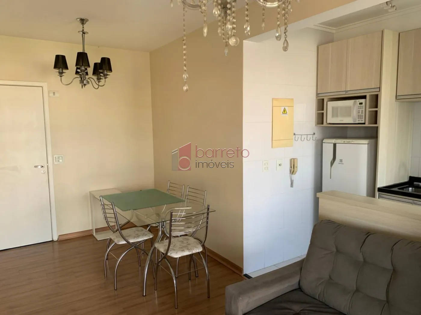 Alugar Apartamento / Kitchnet em Jundiaí R$ 2.300,00 - Foto 2