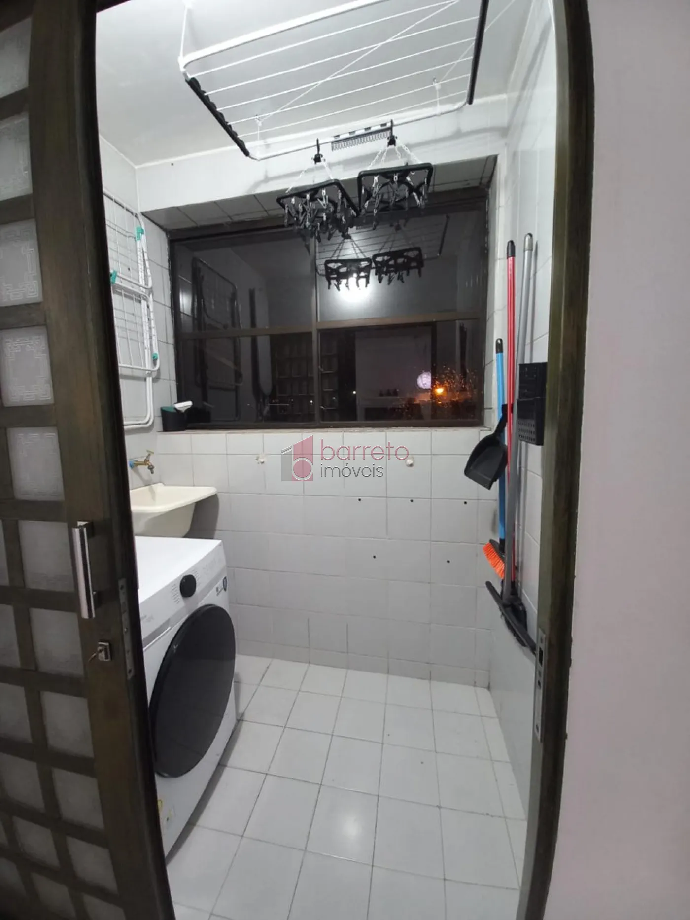 Alugar Apartamento / Padrão em Jundiaí R$ 1.300,00 - Foto 17