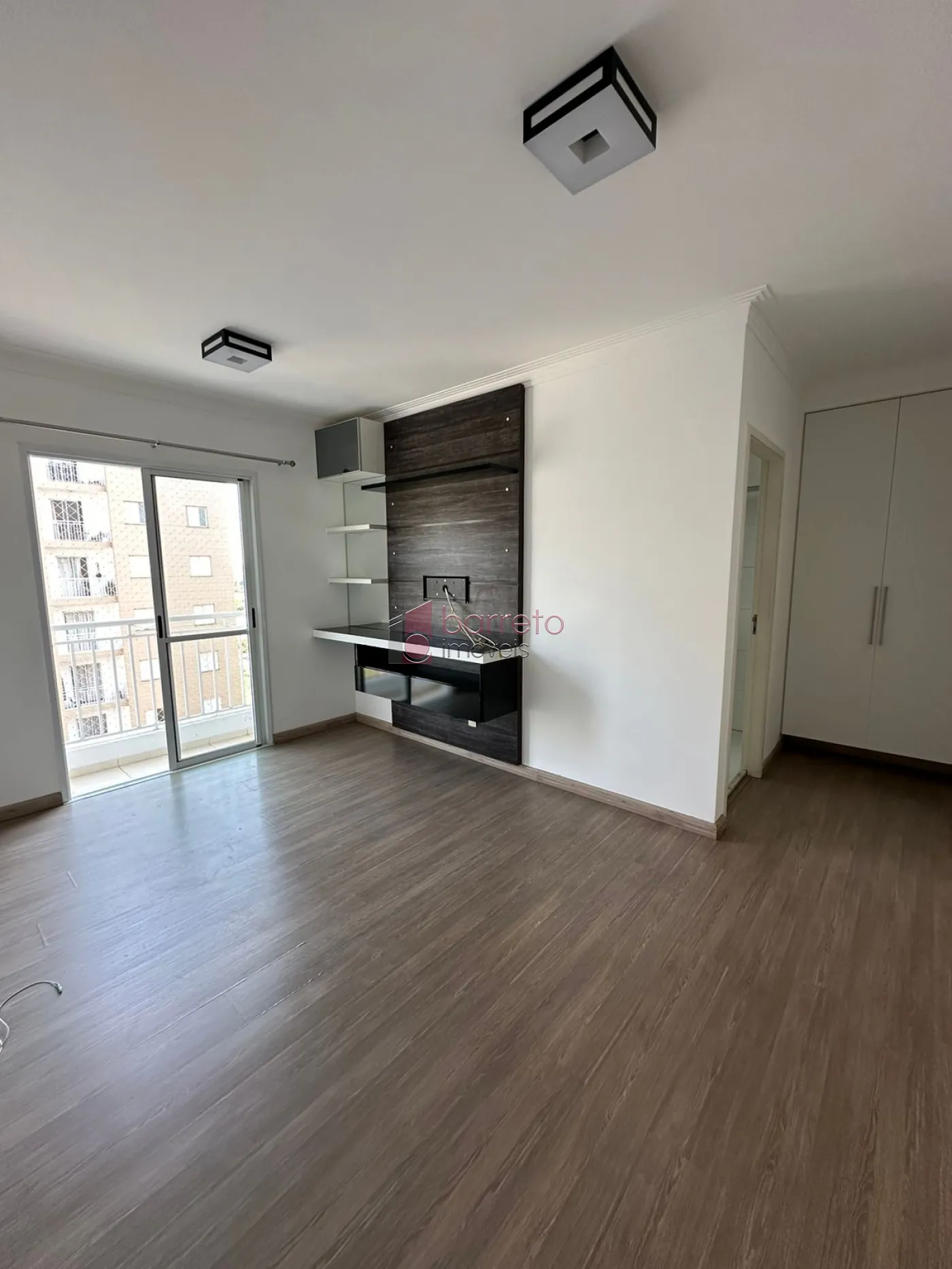 Alugar Apartamento / Padrão em Jundiaí R$ 2.800,00 - Foto 1