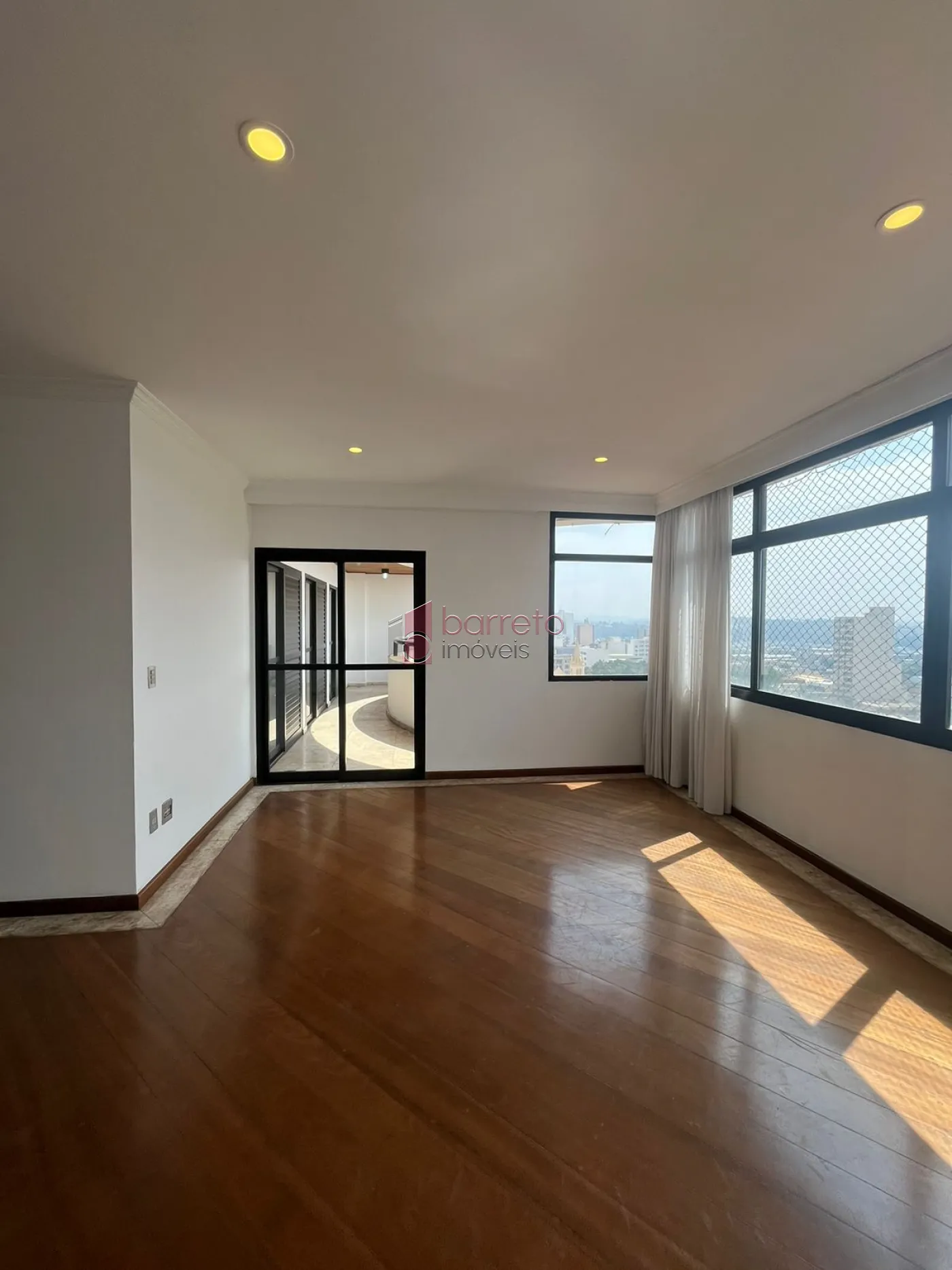 Alugar Apartamento / Padrão em Jundiaí R$ 3.000,00 - Foto 3