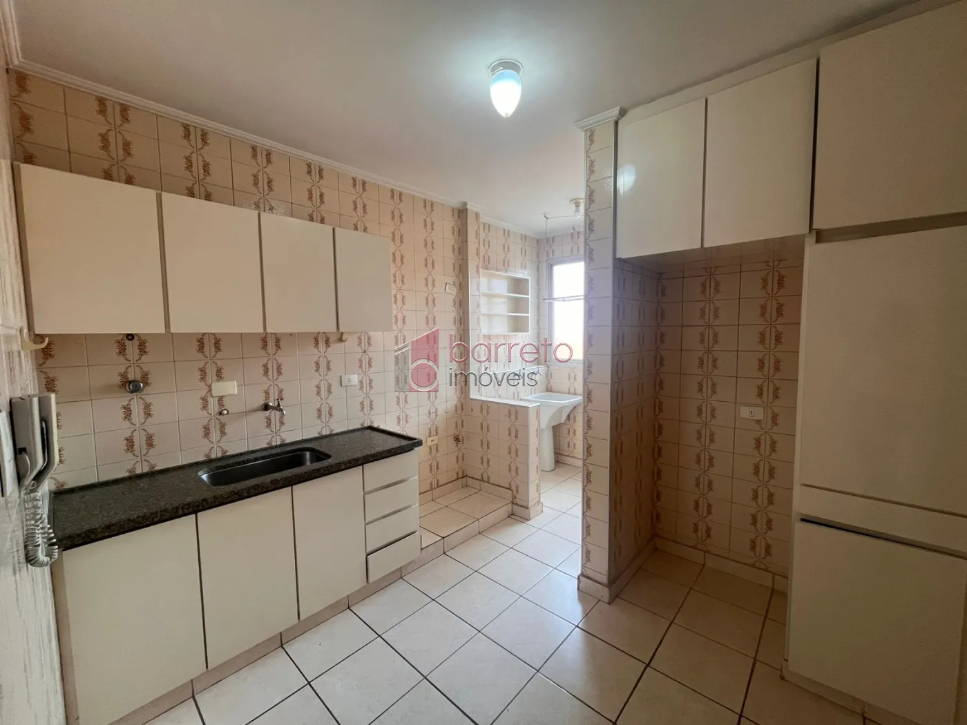 Comprar Apartamento / Padrão em Jundiaí R$ 380.000,00 - Foto 4