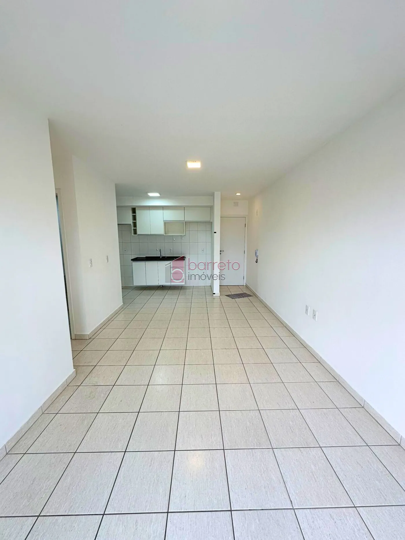 Alugar Apartamento / Padrão em Jundiaí R$ 1.950,00 - Foto 1