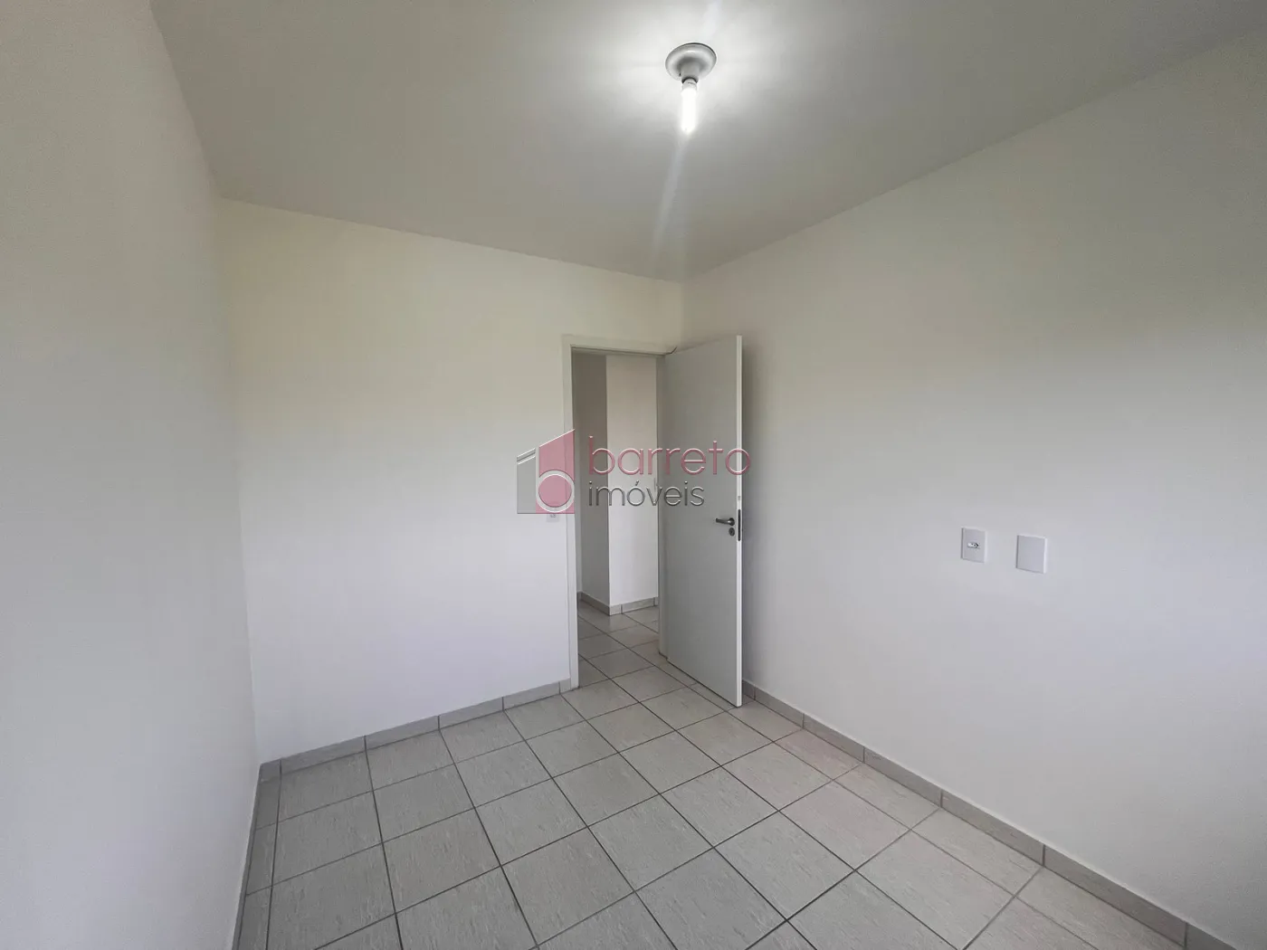 Alugar Apartamento / Padrão em Jundiaí R$ 2.200,00 - Foto 8