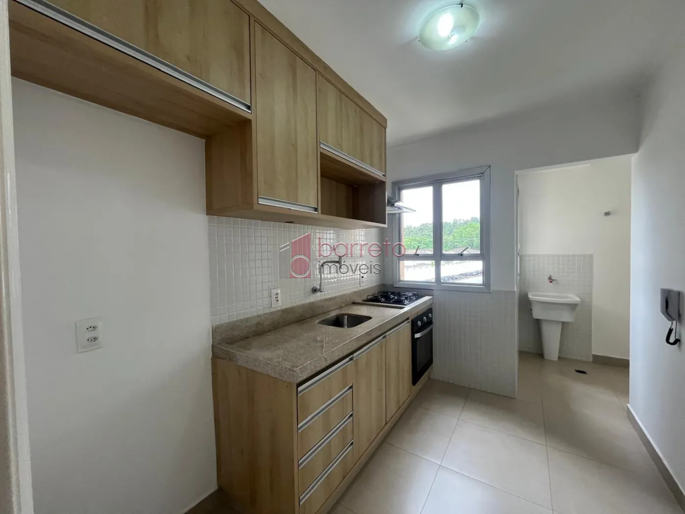 Alugar Apartamento / Padrão em Jundiaí R$ 2.700,00 - Foto 1