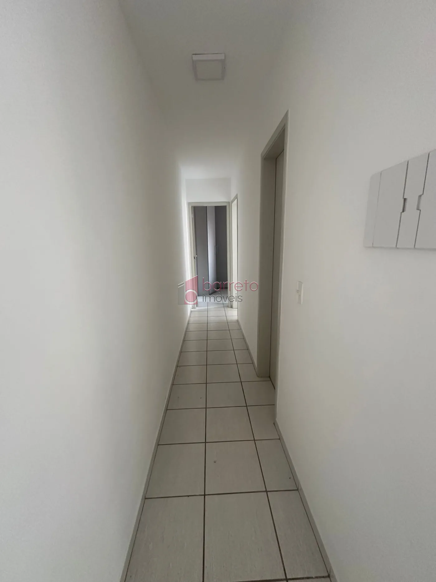 Alugar Apartamento / Padrão em Jundiaí R$ 2.200,00 - Foto 9