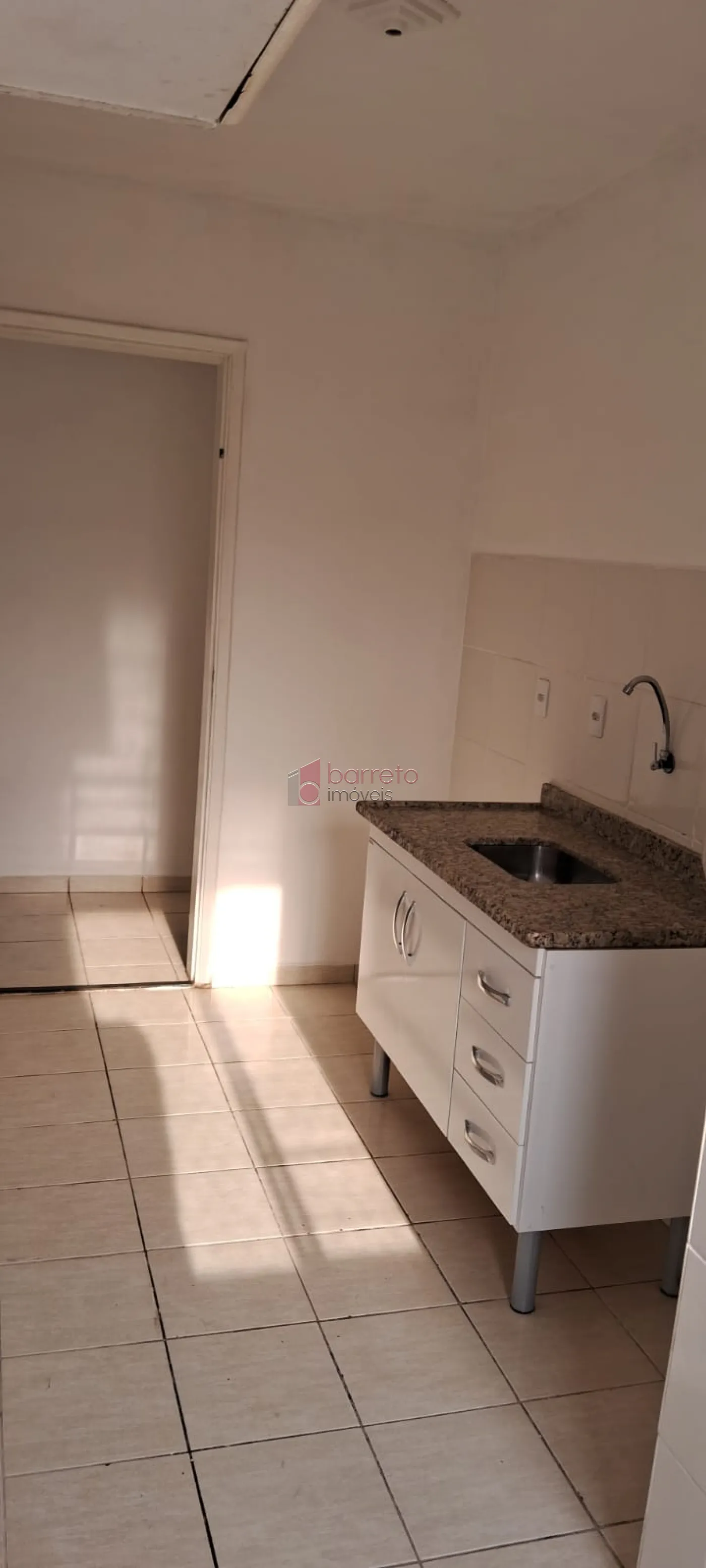 Comprar Apartamento / Padrão em Jundiaí R$ 245.000,00 - Foto 3