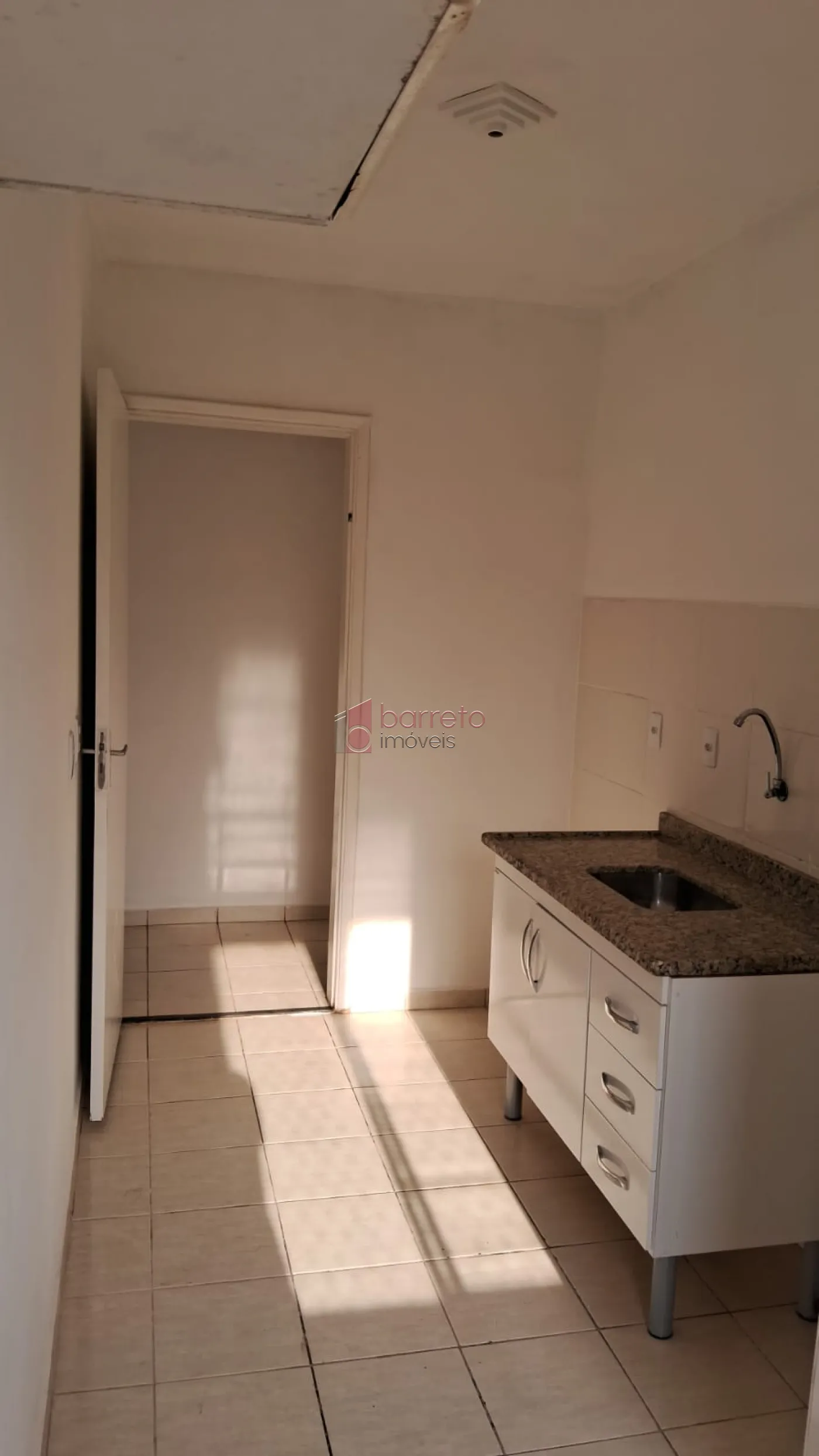 Comprar Apartamento / Padrão em Jundiaí R$ 245.000,00 - Foto 4