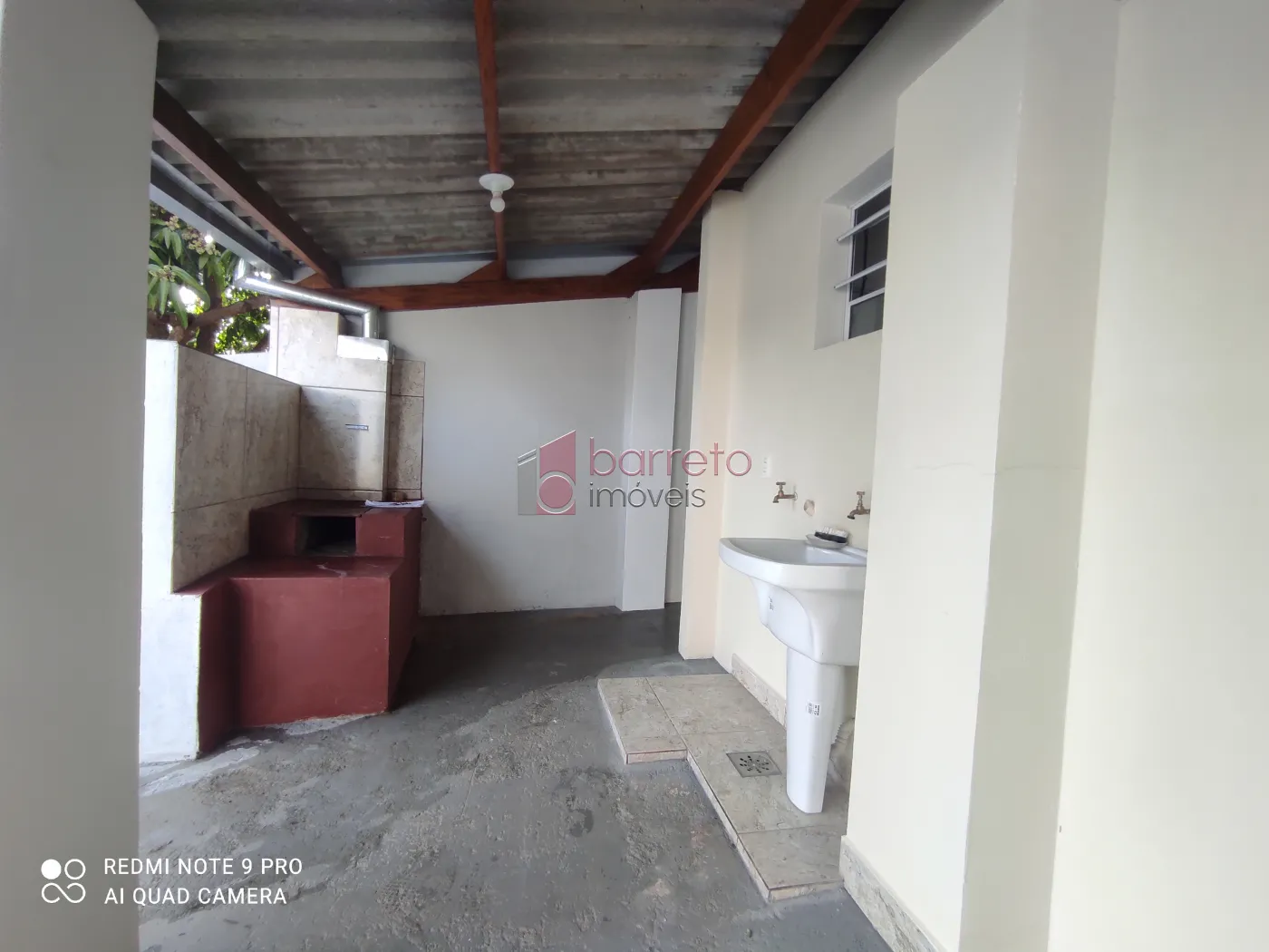 Alugar Casa / Padrão em Jundiaí R$ 1.600,00 - Foto 1