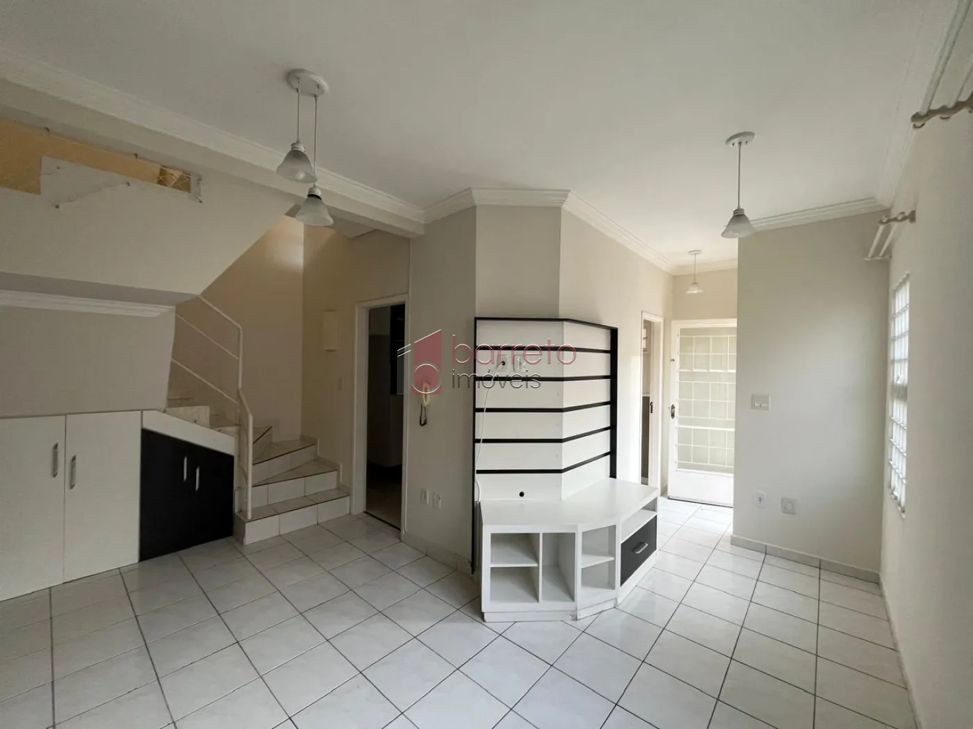 Alugar Casa / Condomínio em Jundiaí R$ 2.700,00 - Foto 2