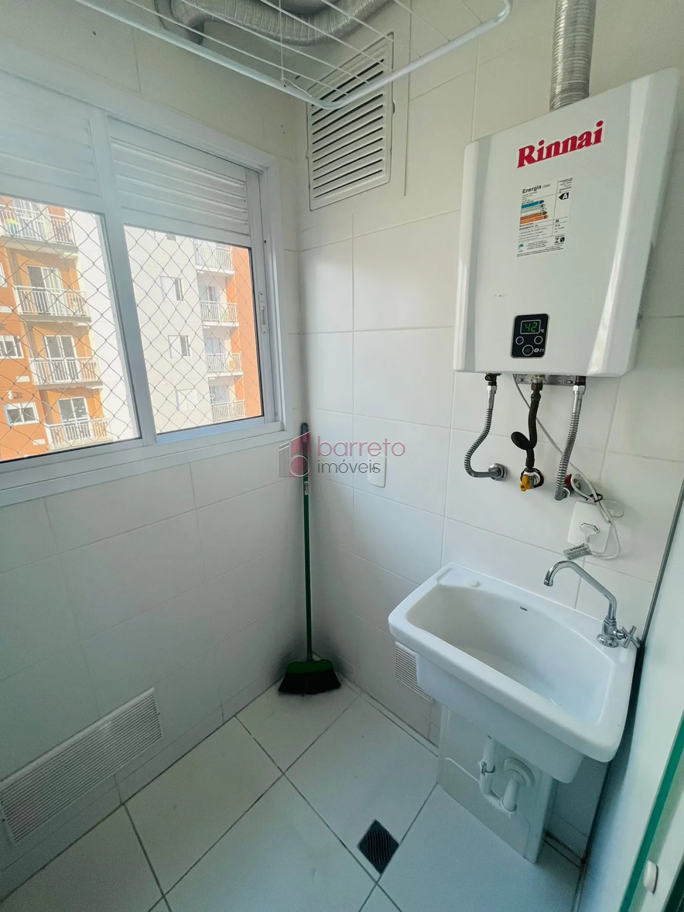 Alugar Apartamento / Padrão em Jundiaí R$ 2.400,00 - Foto 6