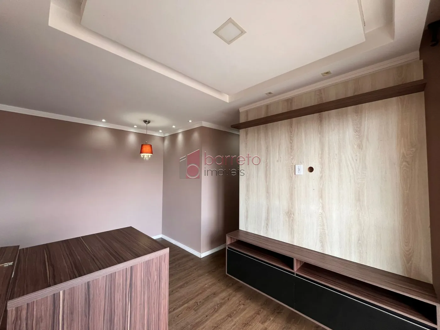 Alugar Apartamento / Padrão em Jundiaí R$ 1.800,00 - Foto 3