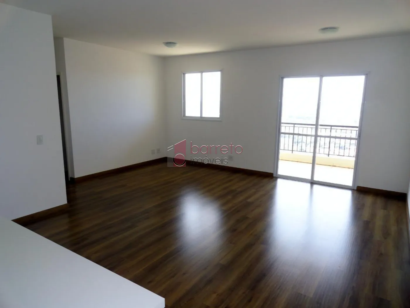 Alugar Apartamento / Padrão em Jundiaí R$ 4.000,00 - Foto 1