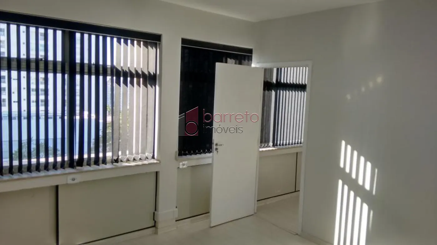 Alugar Comercial / Sala Comercial (sem cond.) em Jundiaí R$ 2.500,00 - Foto 3