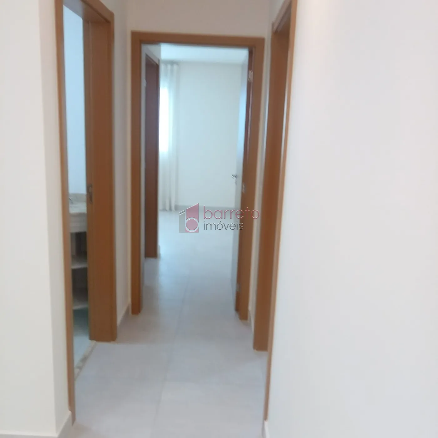 Comprar Apartamento / Padrão em Jundiaí R$ 450.000,00 - Foto 4