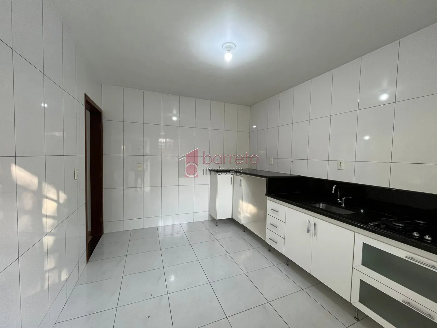 Alugar Casa / Sobrado em Jundiaí R$ 2.700,00 - Foto 2